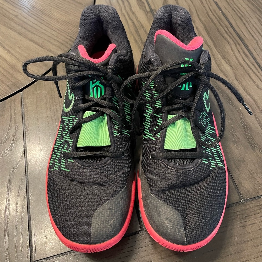 Nike Kylie Flytrap 2